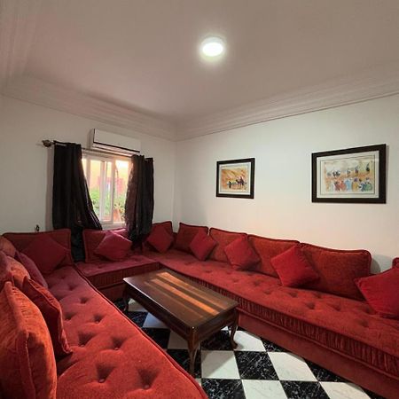 Joli Appartement T2 Residence Avec Piscines Marrakesh Bagian luar foto