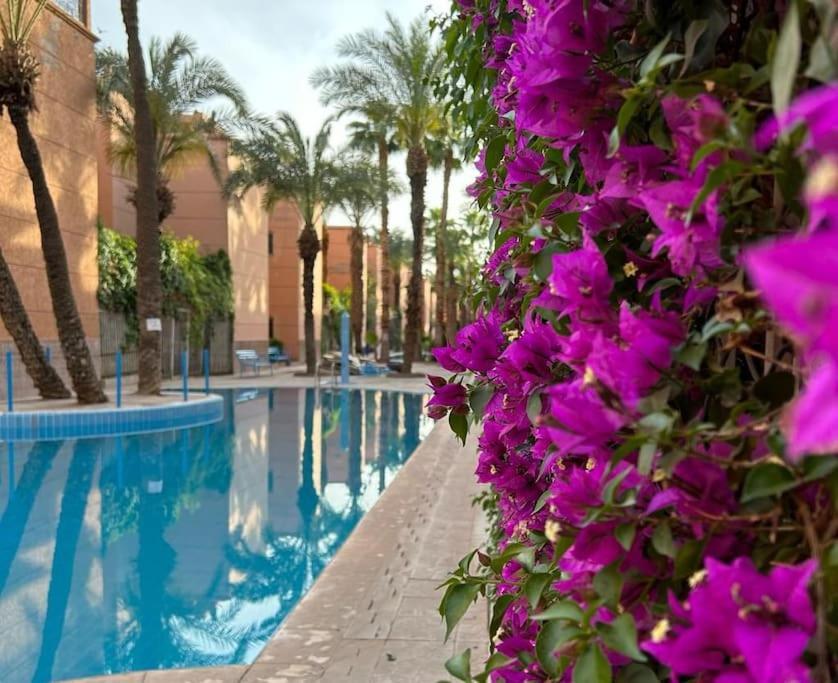 Joli Appartement T2 Residence Avec Piscines Marrakesh Bagian luar foto